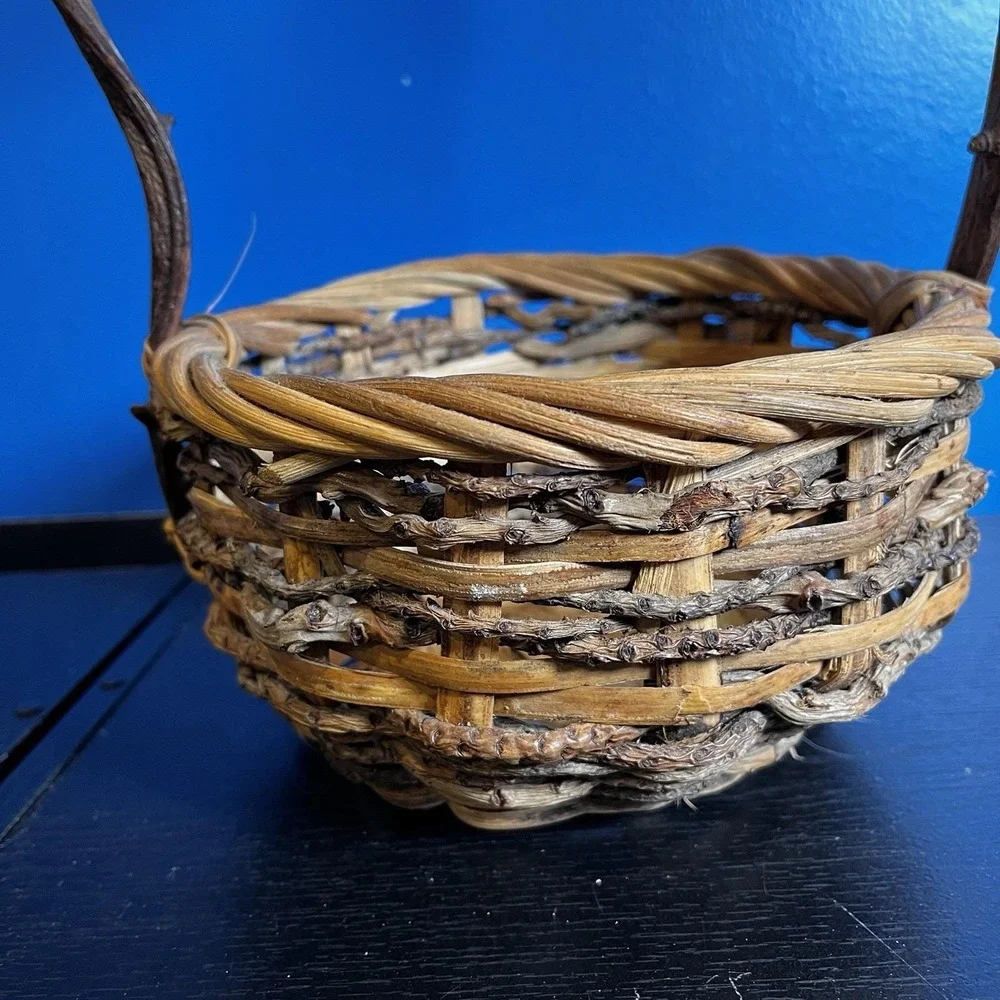 VTG Hand Woven Basket Twisted Root Twig Branch Crooked Handle